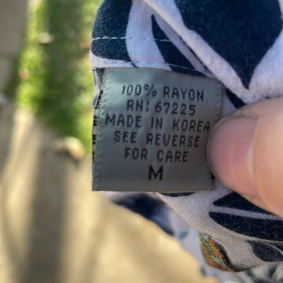 Pineapple connection med Hawaiian print short sleeve button up shirt navy white - Picture 7 of 9